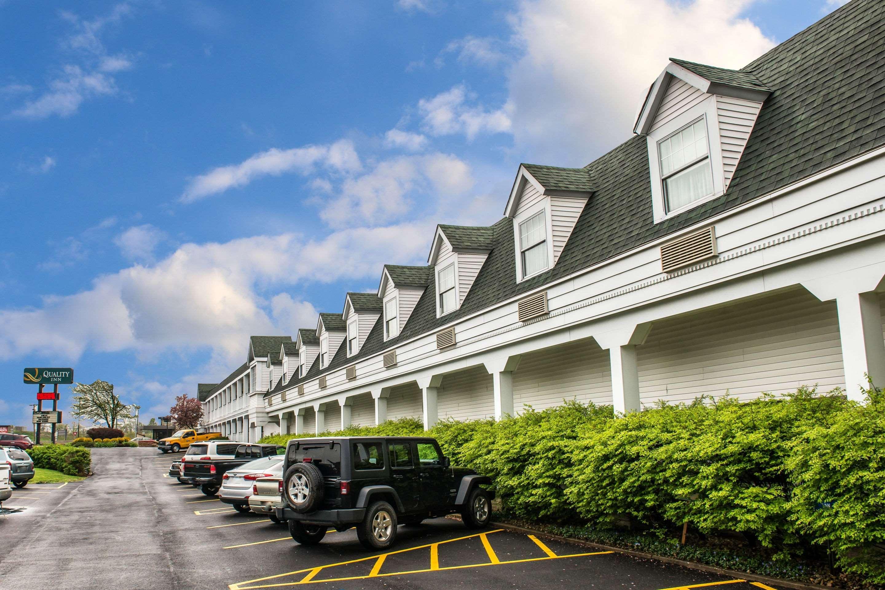 Quality Inn Pittsburgh Airport Oakdale Ngoại thất bức ảnh