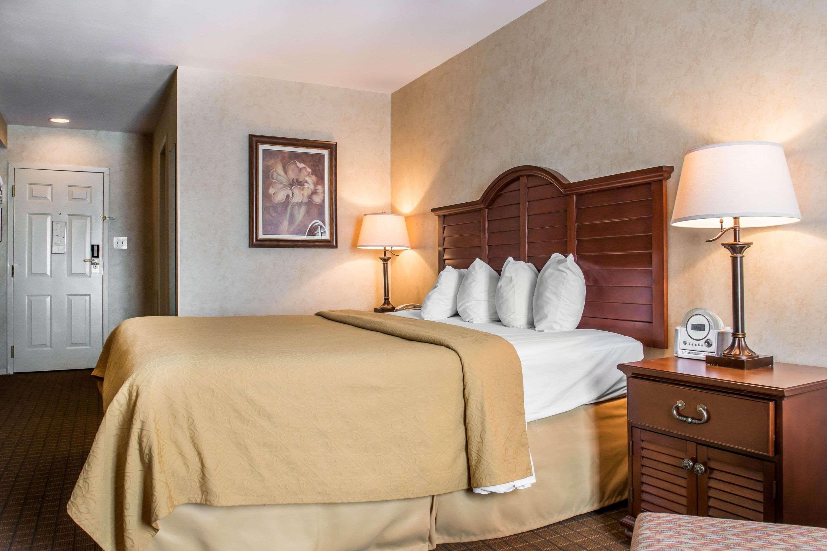 Quality Inn Pittsburgh Airport Oakdale Ngoại thất bức ảnh